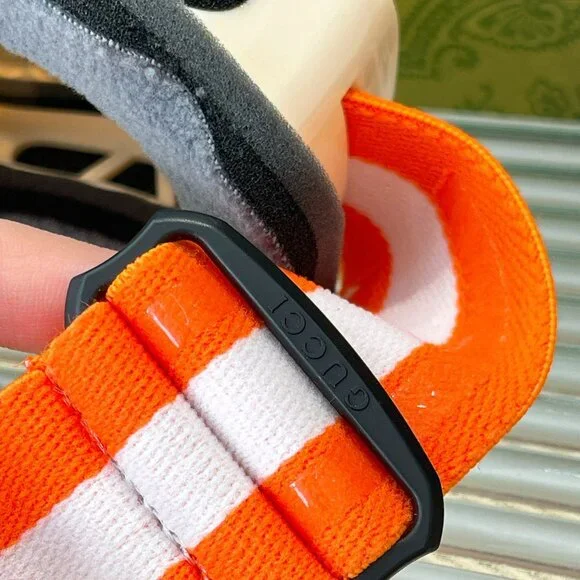 Gucci Ski Goggles with Monogram - Picture 4 of 5